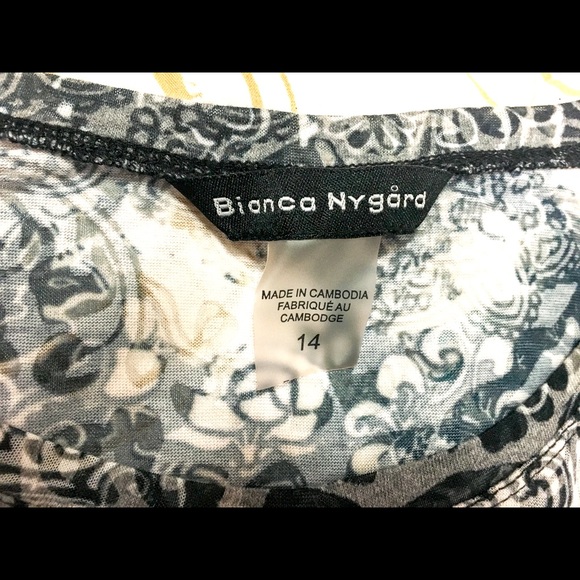 3 for $75!!! Bianca Nygård long sleeved top, size 14. - Picture 4 of 4